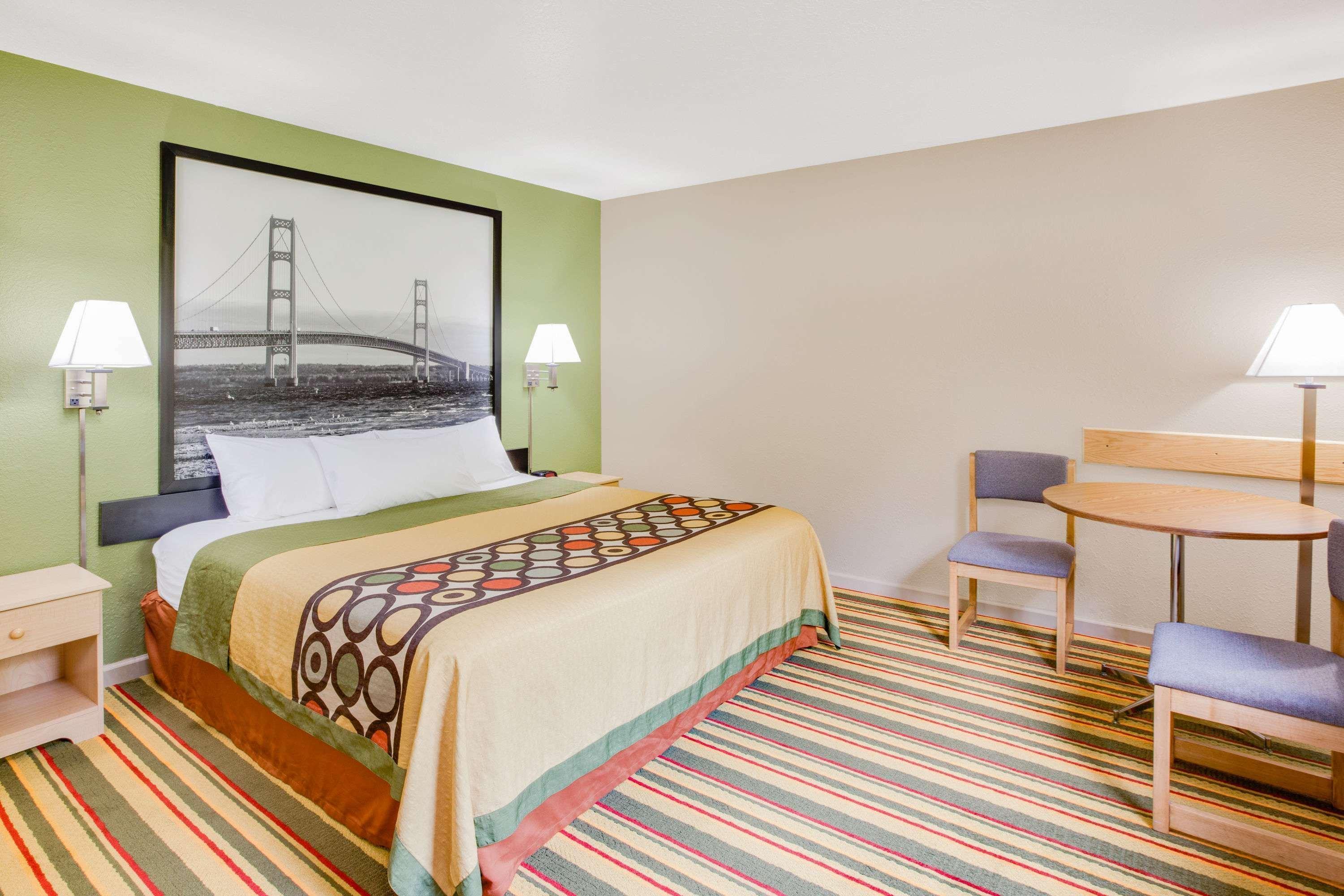 Hotel Super 8 By Wyndham Grayling Exterior foto