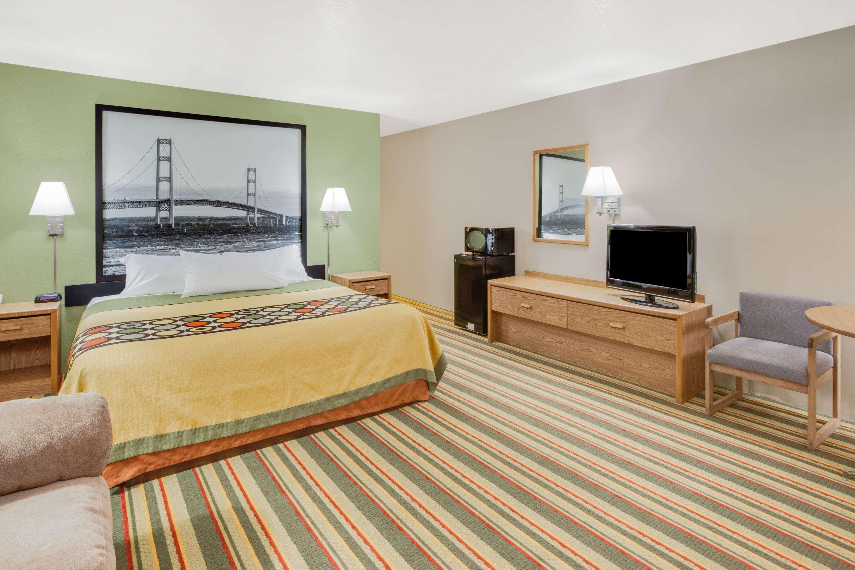 Hotel Super 8 By Wyndham Grayling Exterior foto